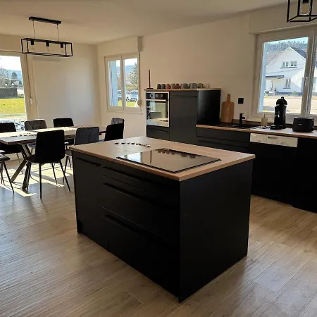 Maison 8 Personnes 4 Doubles - Piscine Anould