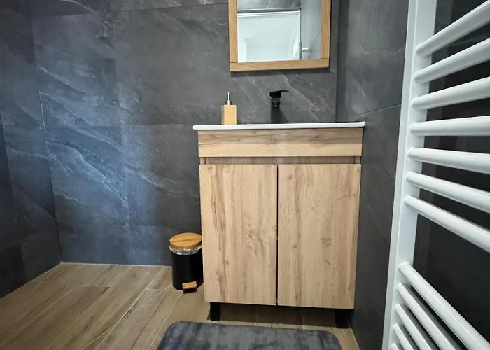 Maison 8 Personnes 4 Doubles - Piscine Semesterbostad Anould