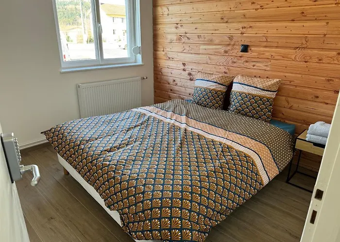 Maison 8 Personnes 4 Doubles - Piscine