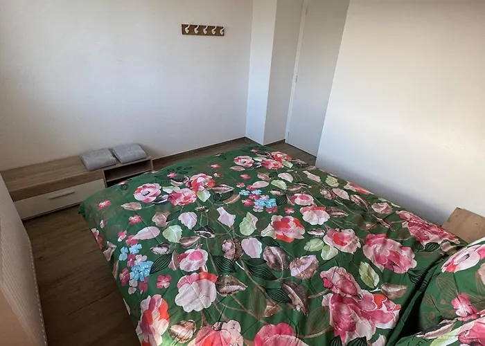 Maison 8 Personnes 4 Doubles - Piscine Anould